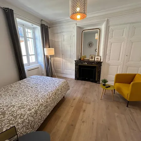 Cosy Charme Ancien Appartement *